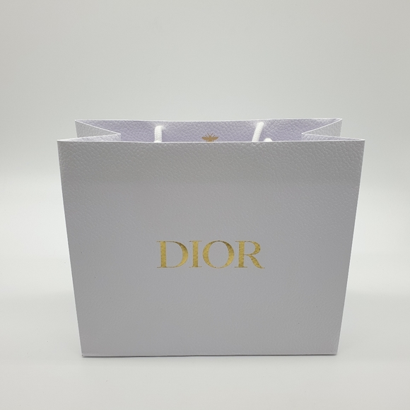 Authentic Dior Textured Pebbled Paper Shopping Medium Gift Bag | NEW white gold - Picture 2 of 5
